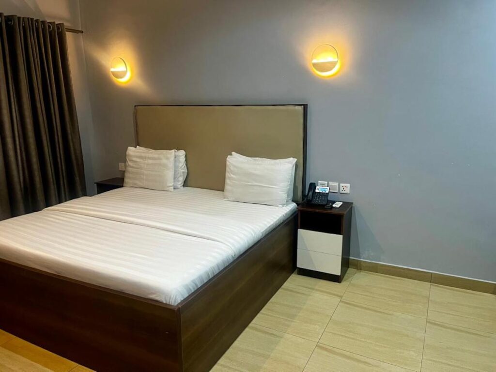 greywood-hotel-ikeja-super-executive-1