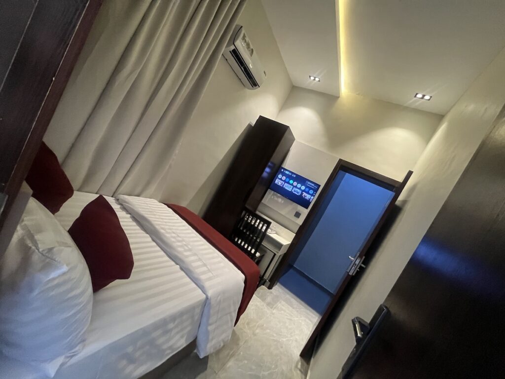 classic-teestone-hotel-ikeja-ojodu-lagos-8