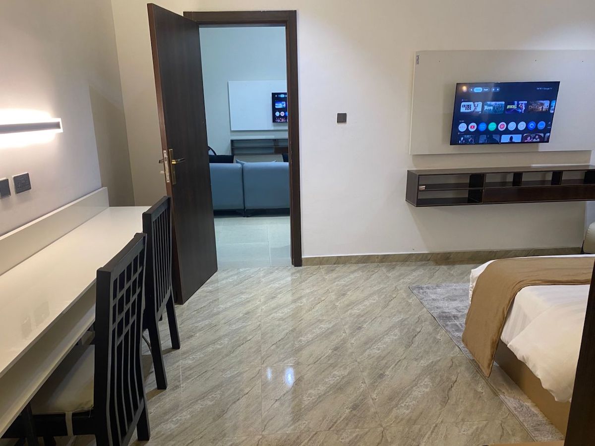 suite-teestone-hotel-ikeja-ojodu-lagos-2